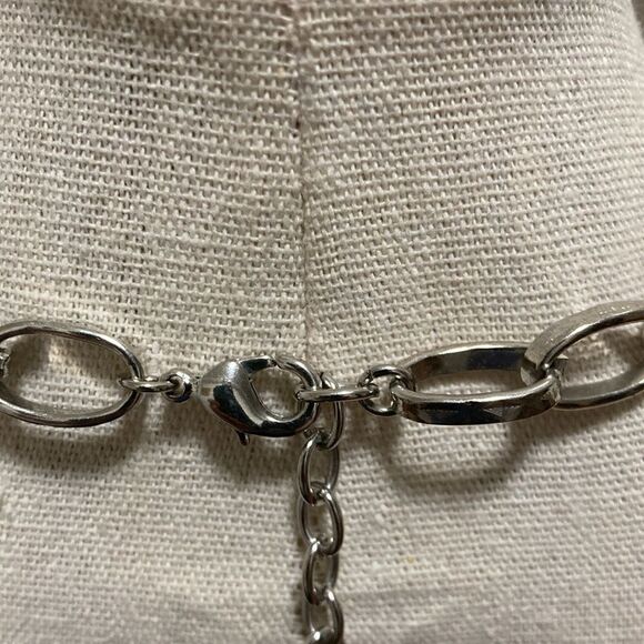 R.J. Graziano Signed Silvertone Long Necklace with Etched Oval Links. - Picture 4 of 6